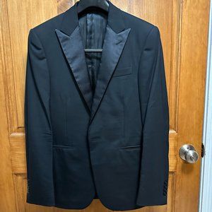 Ralph Lauren Men's Black Peak Lapel Tuxedo Jacket (38R)